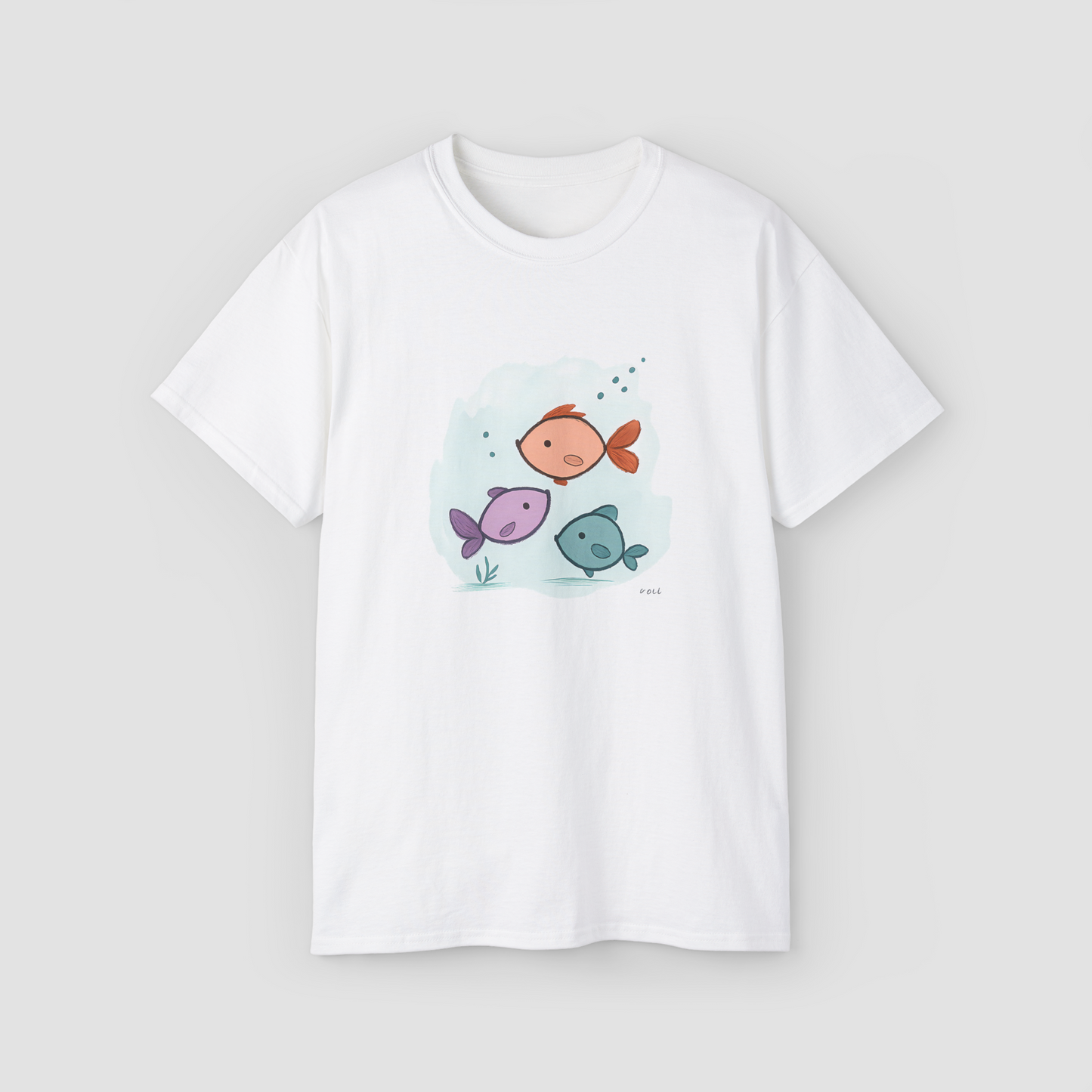 A cute and colorful illustration of cartoon fish with the text 'Fishies!' on a white oversized t-shirt.\